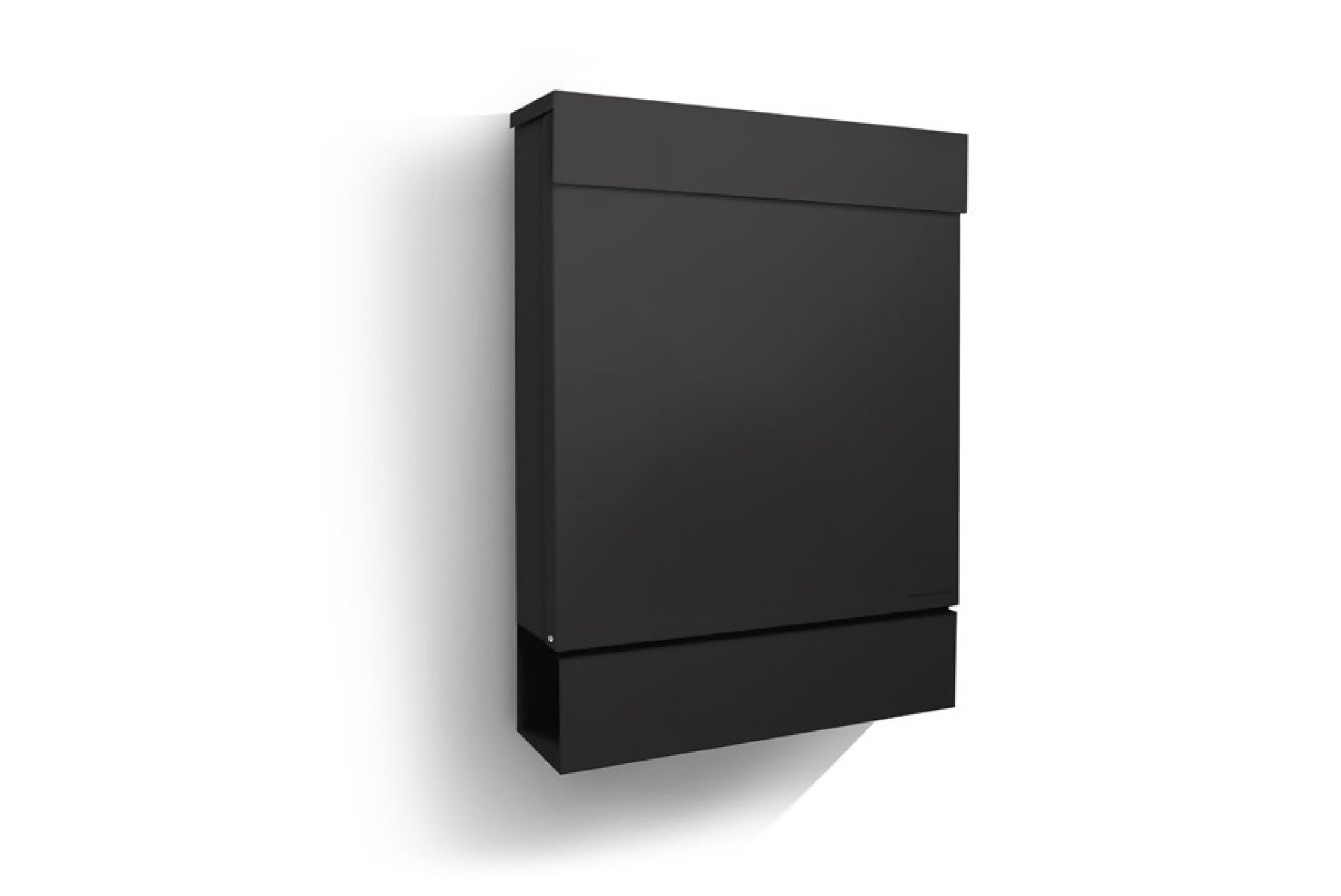 Letterman M Letter Box Black Radius
